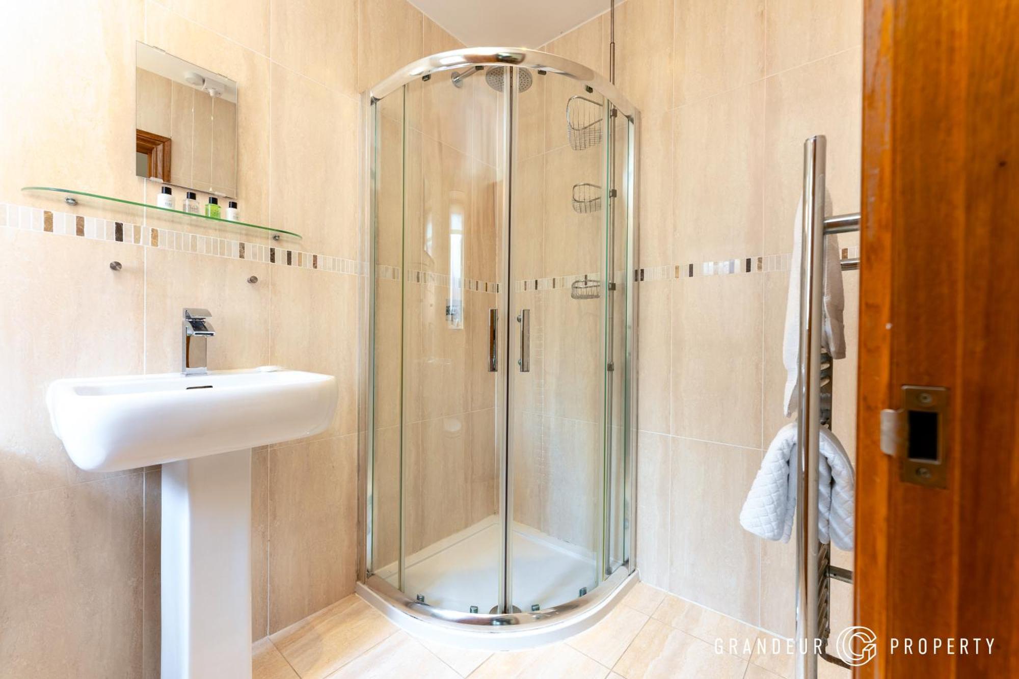 Bracken Bliss By Grandeur Property Ferndown Buitenkant foto